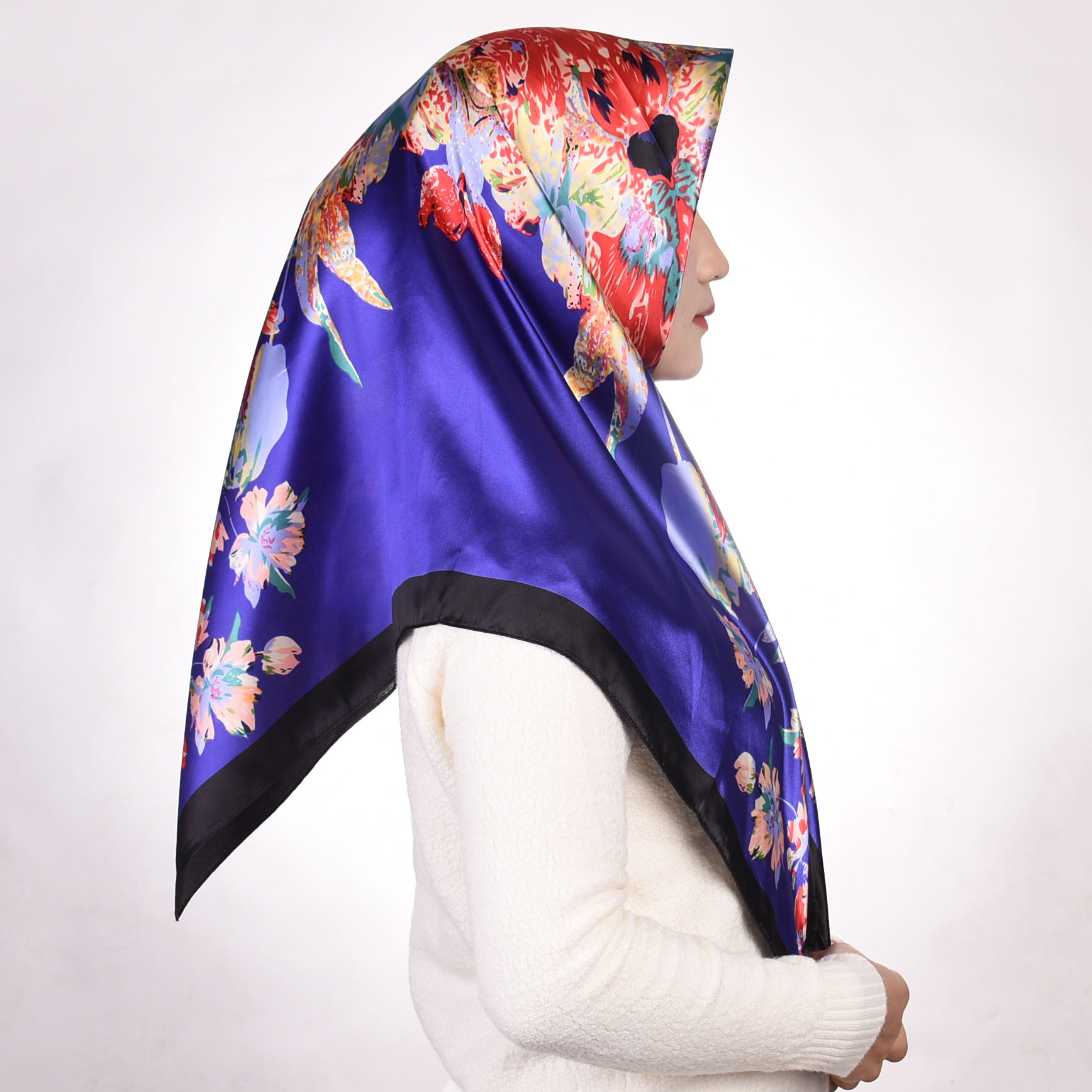 2020秋冬新款花卉方丝巾90*90 新疆大方巾 义乌地摊货源