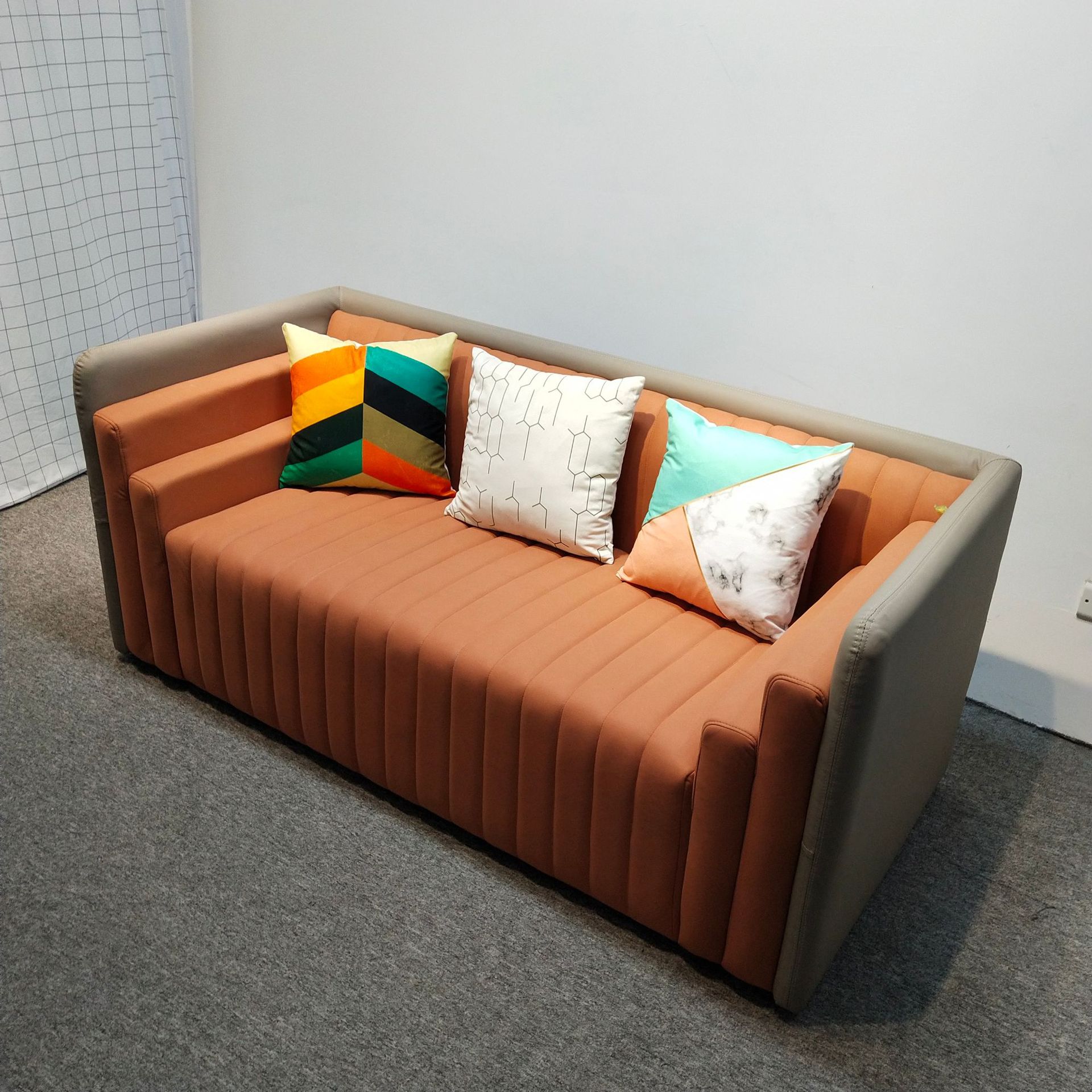 高端轻奢后现代名宿公寓酒店工程定制皮布沙发办公会客休闲沙发