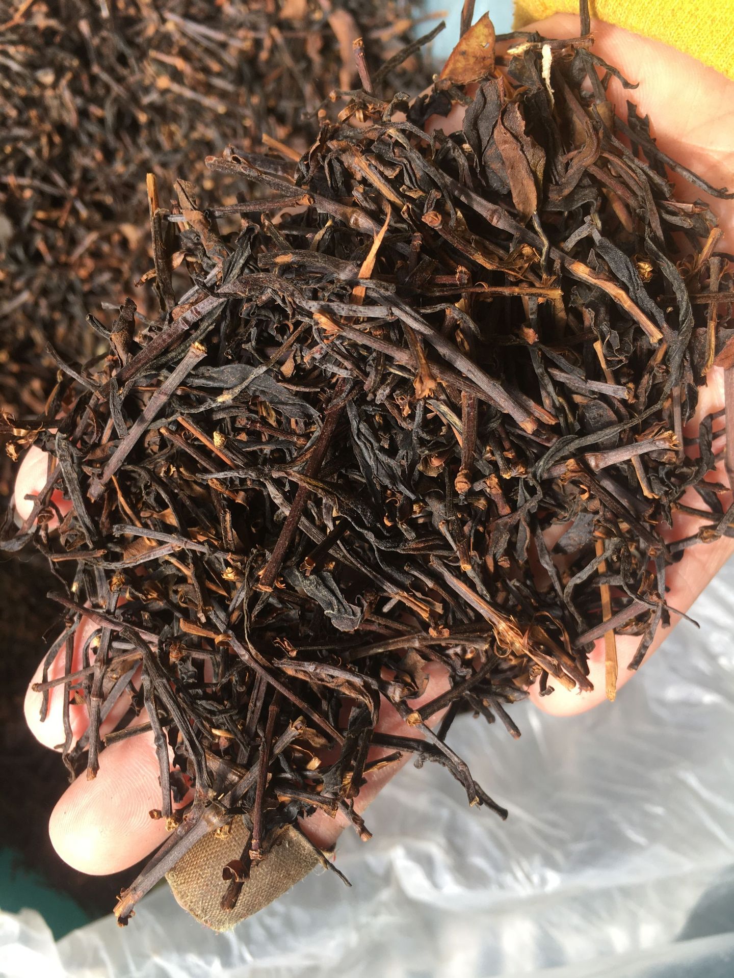 茶厂批发红茶碎红茶梗茶叶蛋用红茶头去味吸味茶梗