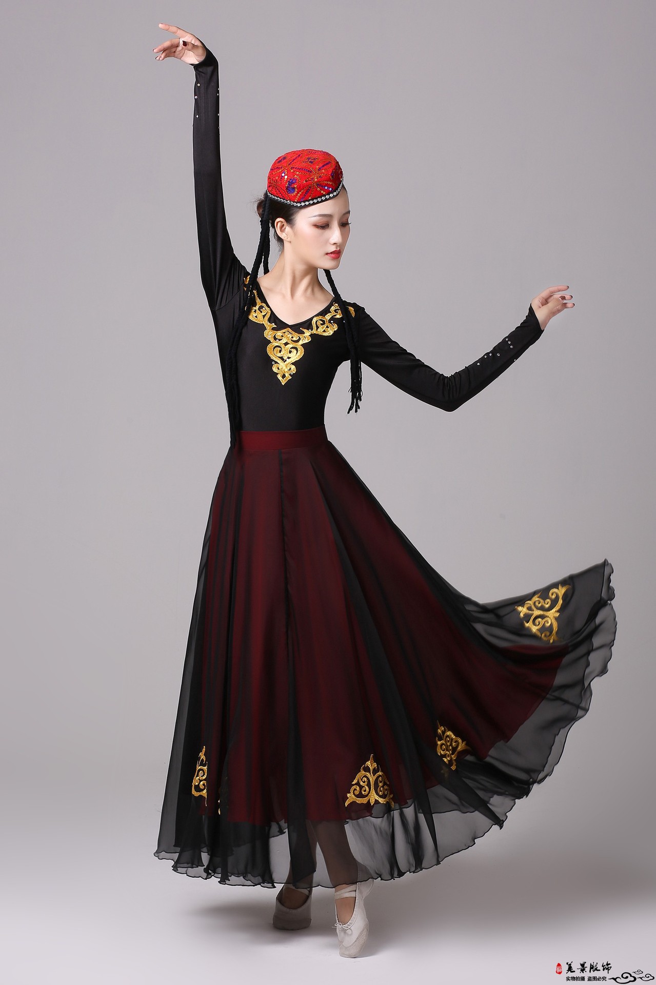 新款新疆舞服装女维吾尔族表演服大摆裙长裙少数民族舞蹈套装成人