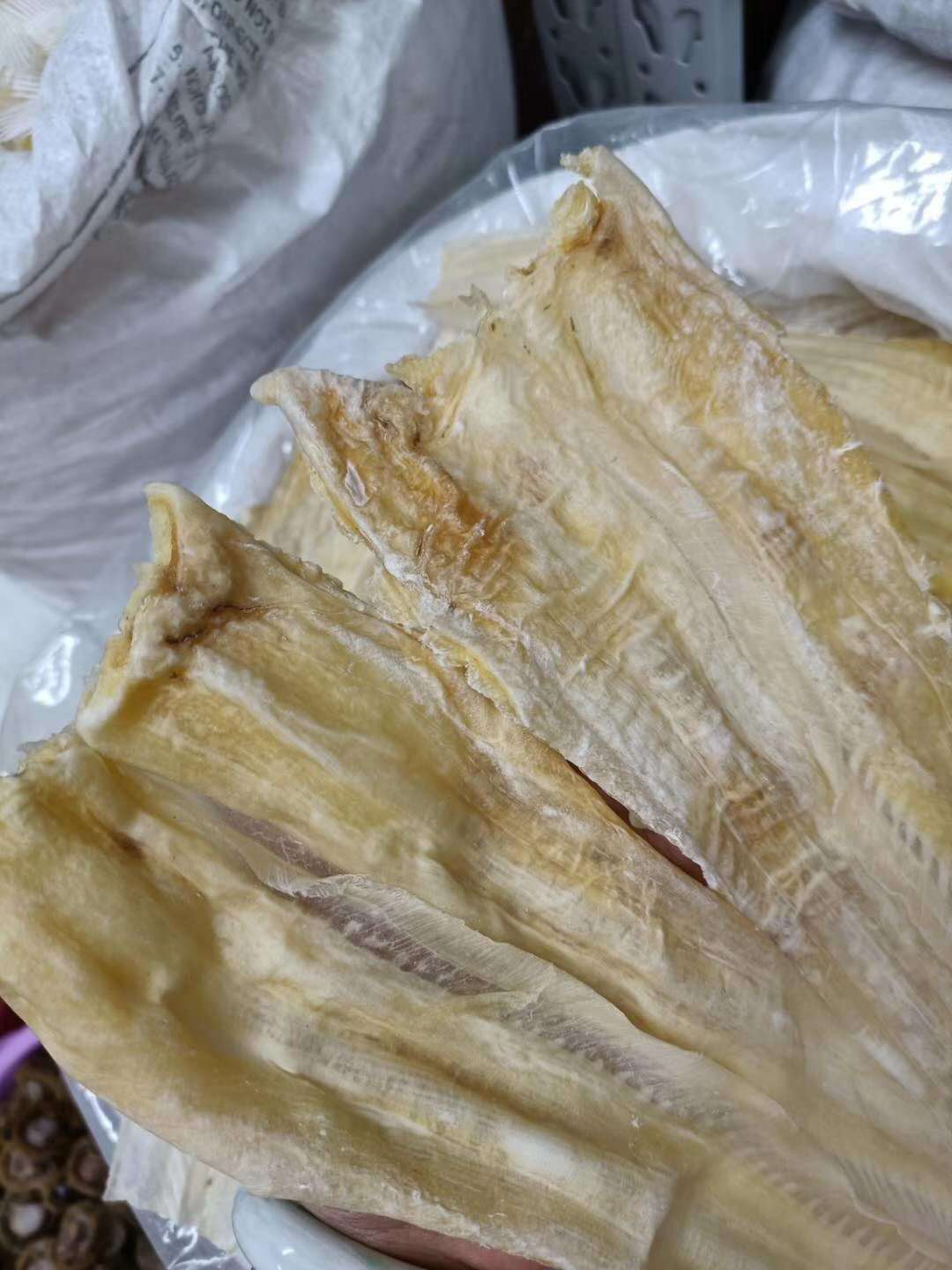 一德路现货批发鱼唇胶 酒店供应鱼唇干货 精选鱼唇10-12头500g