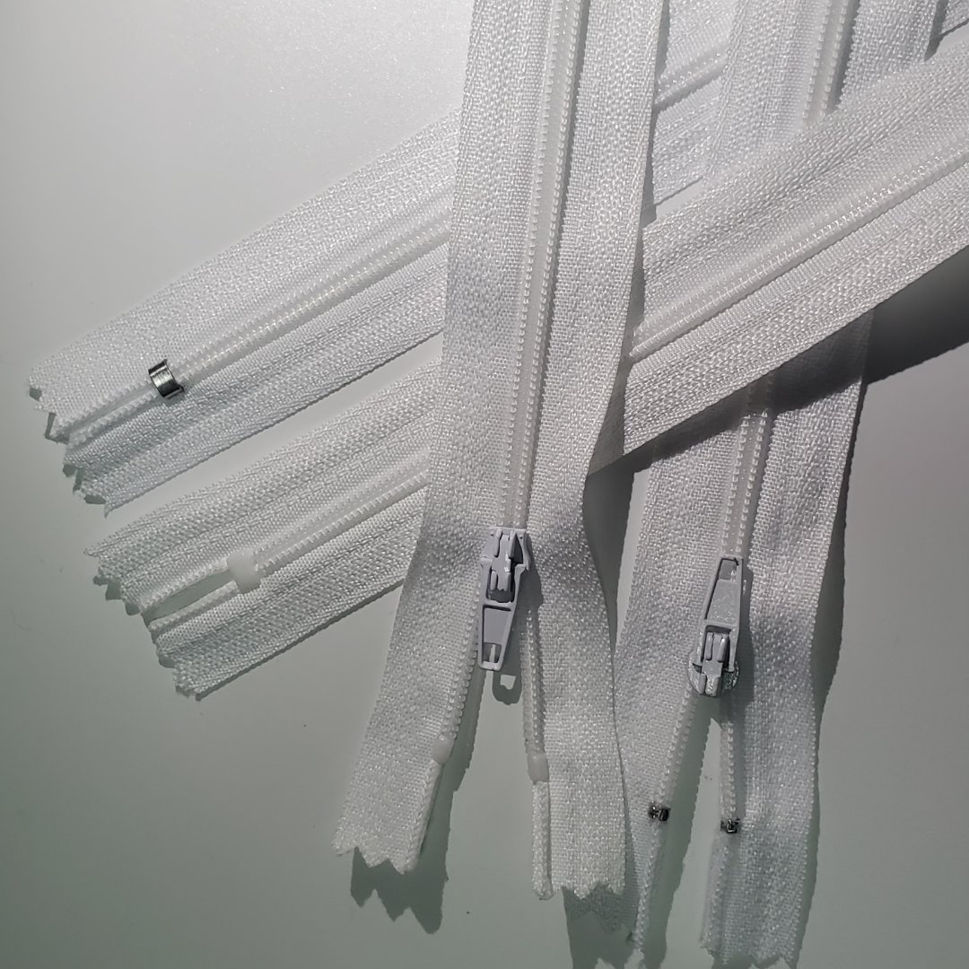 防护服拉链条 大量供应 按单定做尼龙拉链防疫服拉链