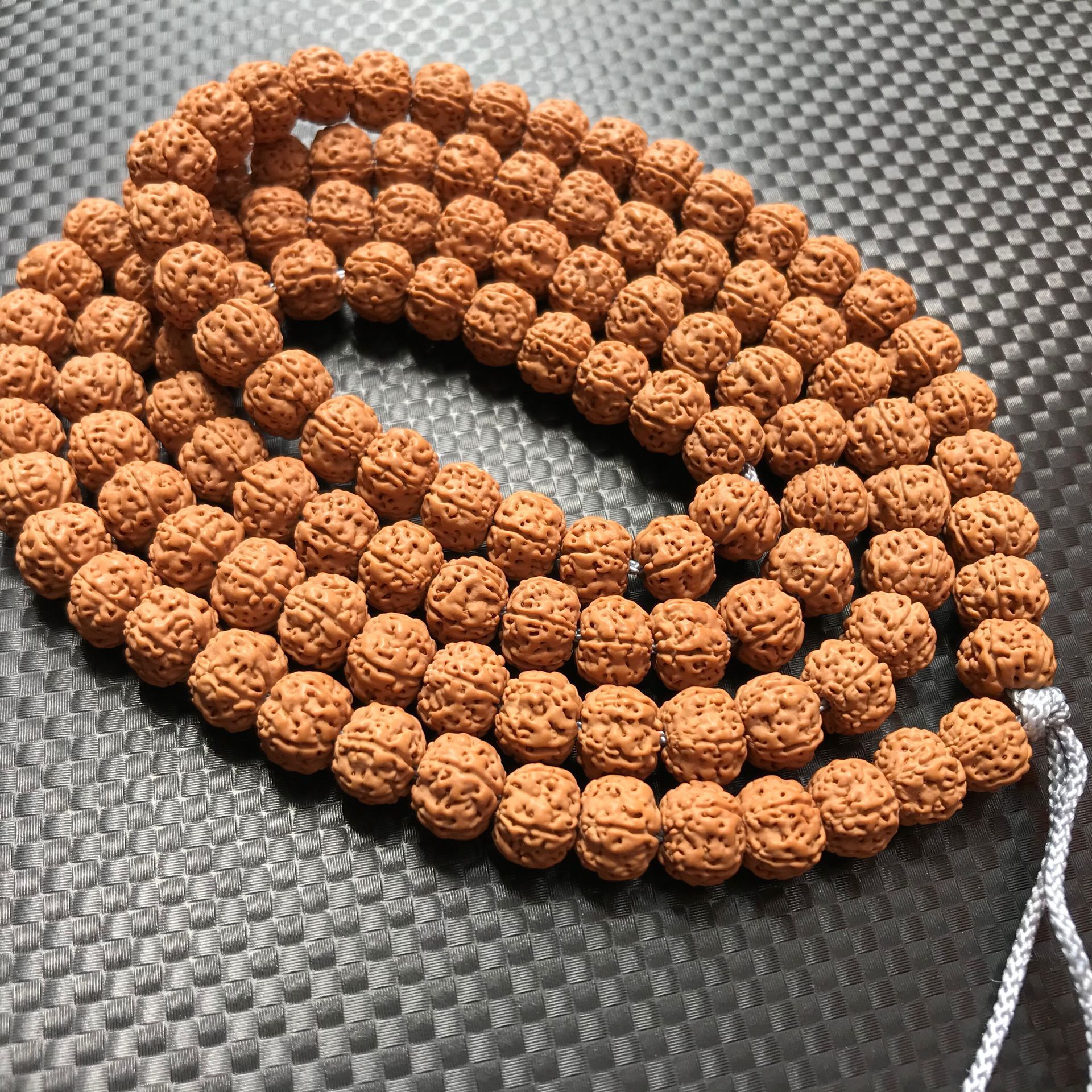 厂家供应树神小金刚 五瓣蜂窝树神小金刚 108金刚菩提佛珠