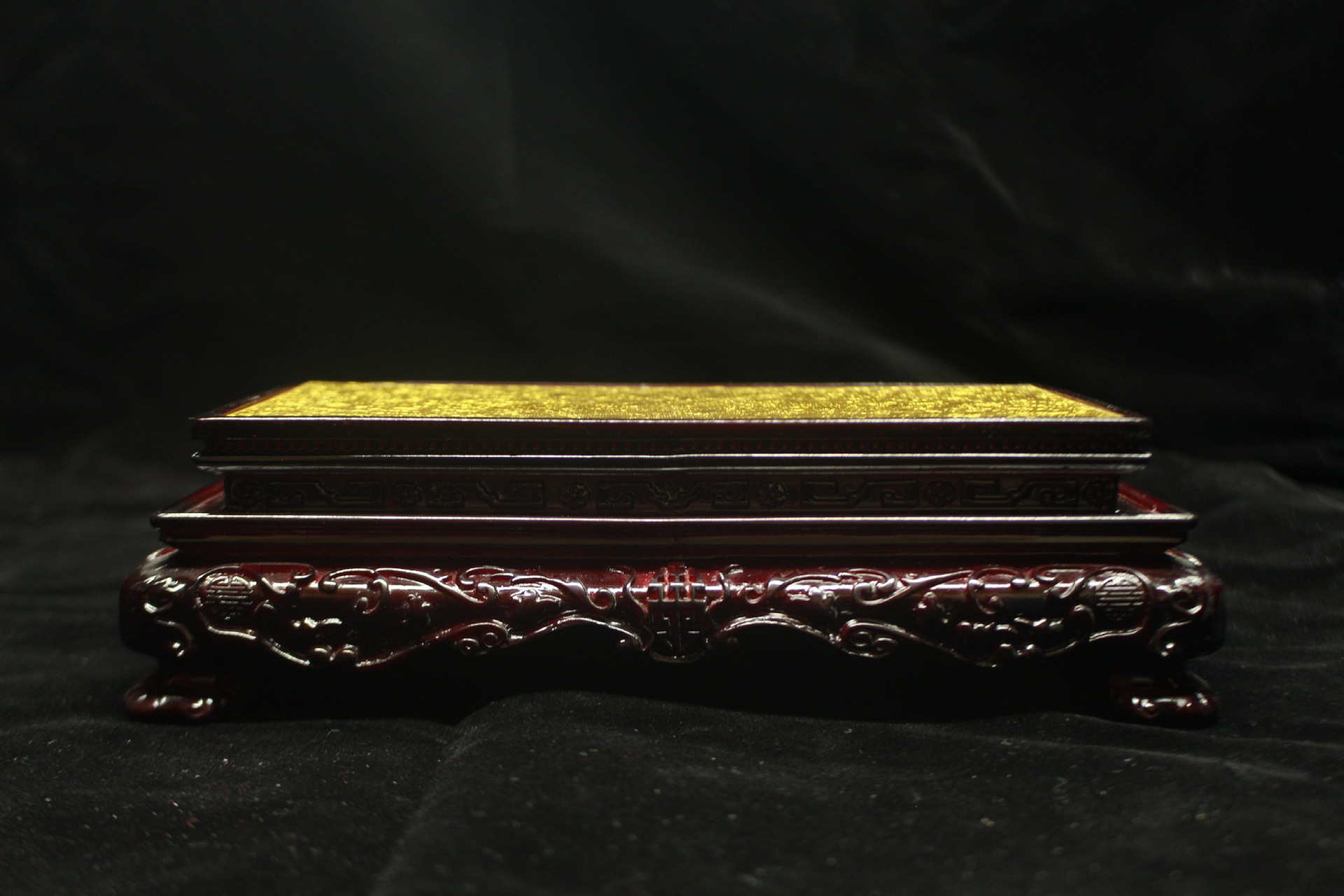 雕花树脂底座 招财进宝背景亚克力礼品摆件盒招财进宝树脂饰品盒