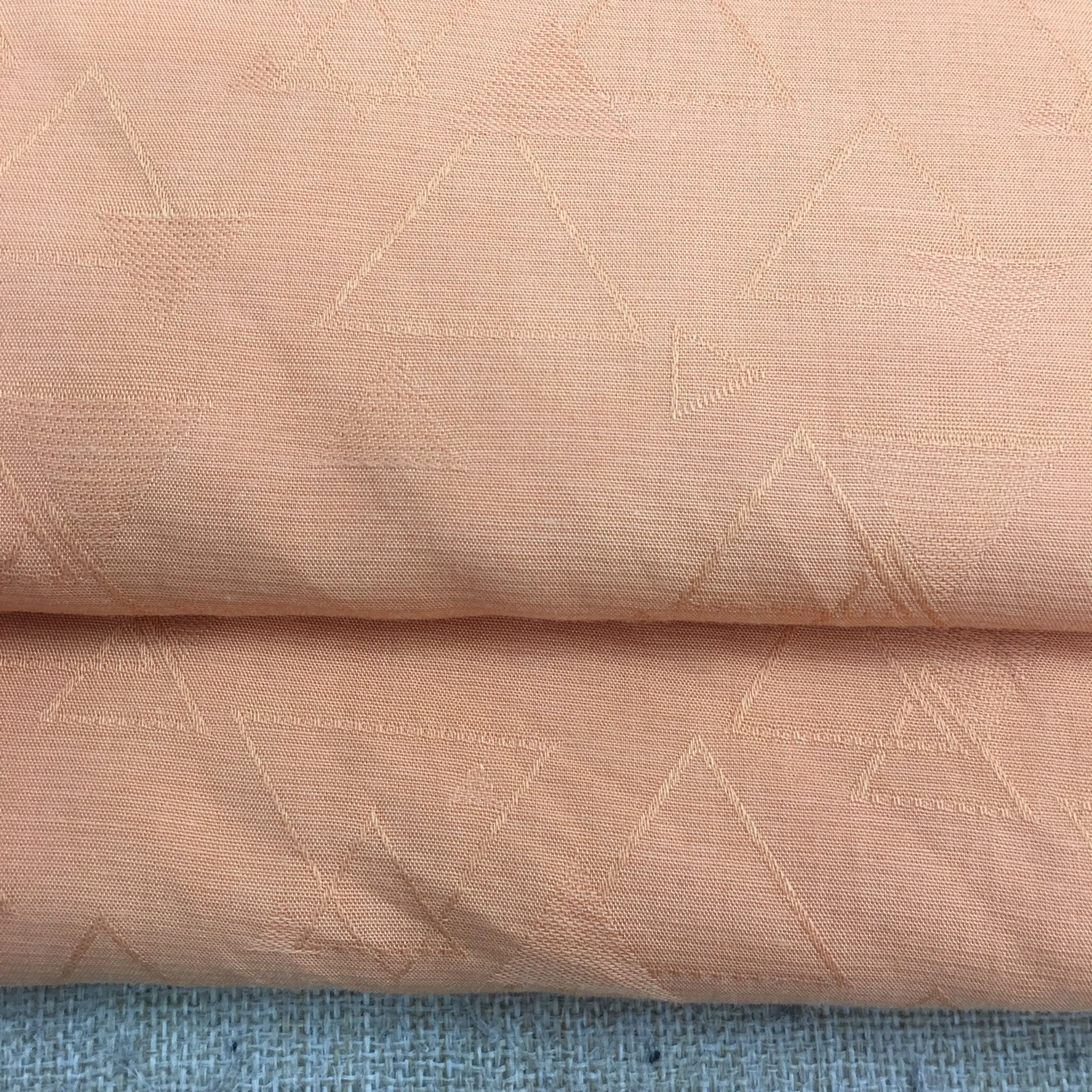 现货供应天丝人棉暗纹提花面料 复古风旗袍女装唐装汉服人丝布料