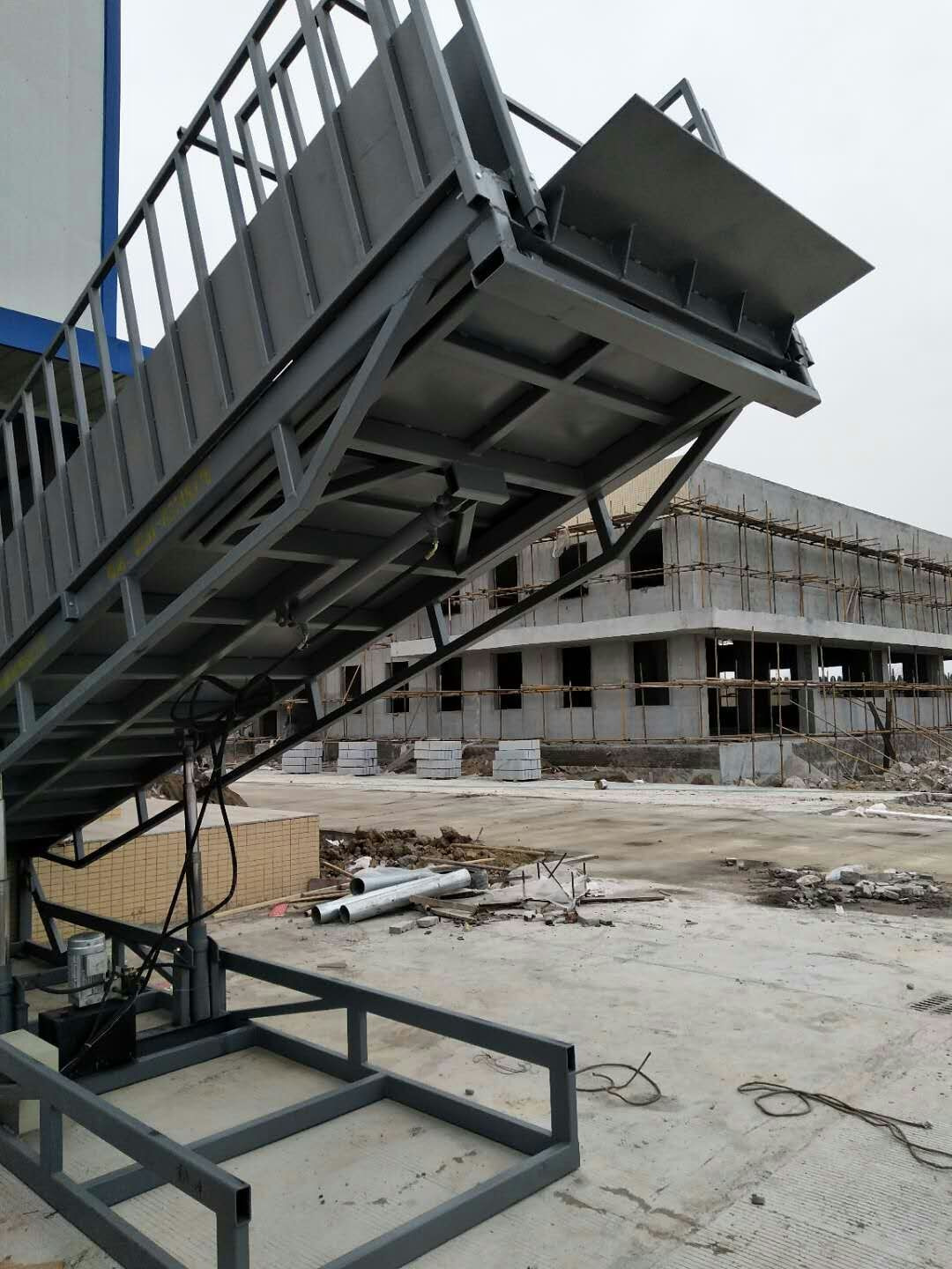 移动式卸猪台液压升降转猪台加电子磅装猪车固定式装卸猪平台