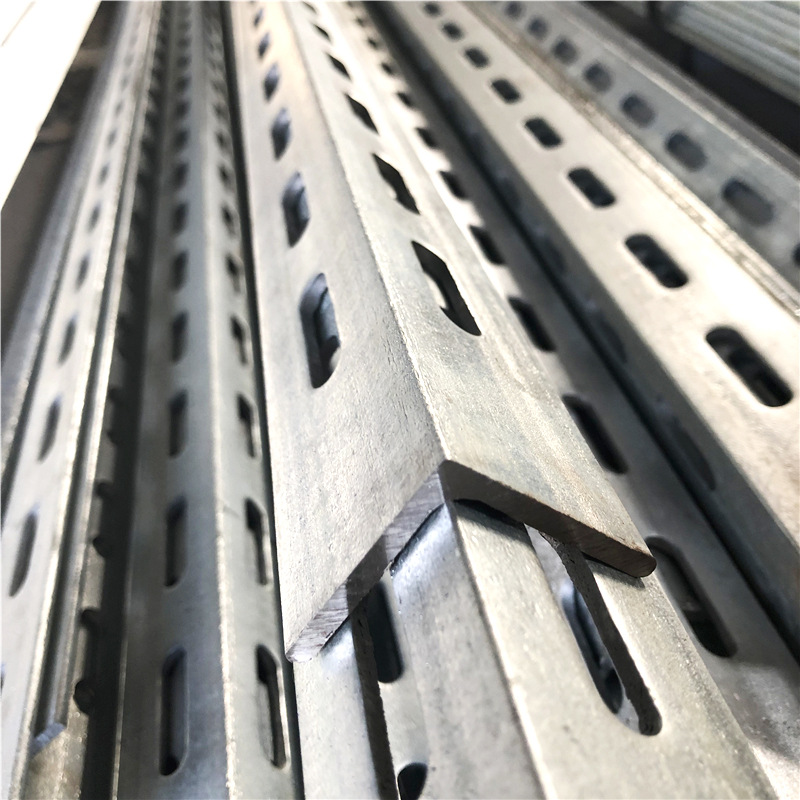 厂家供应 冲孔角钢支架 镀锌双孔角钢规格全可配送到厂q235角铁