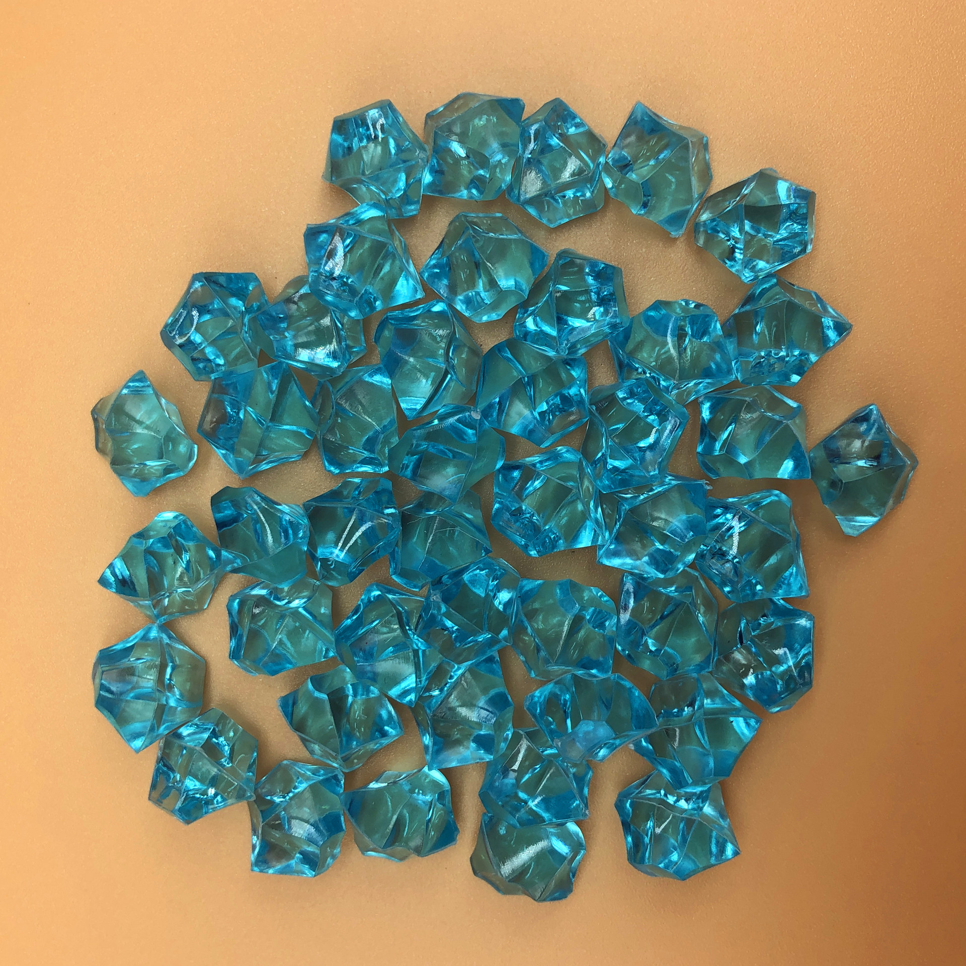 仿真冰块透明亚克力彩色水晶石 假冰块大小碎塑料石头diy拍摄道具