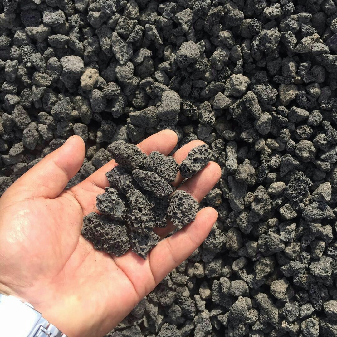 源头火山石矿山直供火山岩生物滤料 火山石填料矿山直发价格优