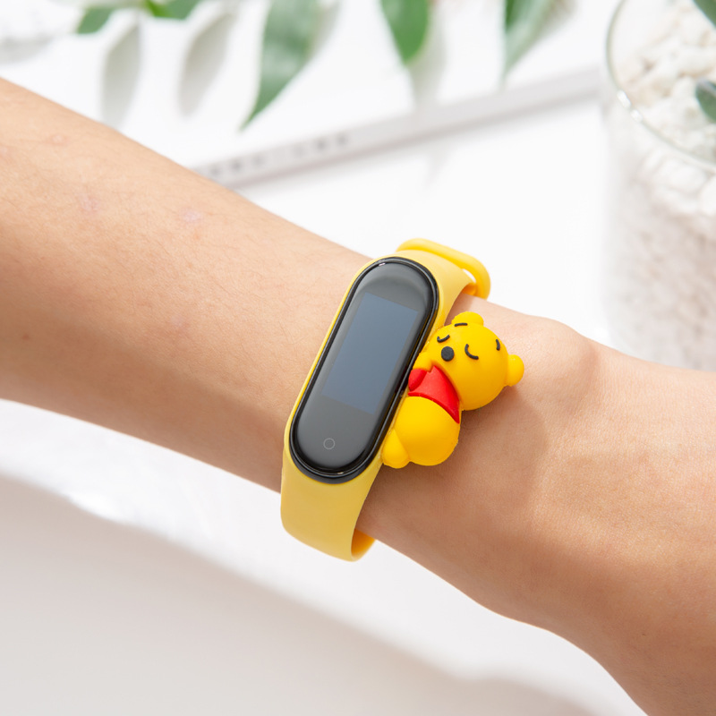 适用于小米手环4表带 小米手环4腕带创意公仔小米手环3替换带通用  