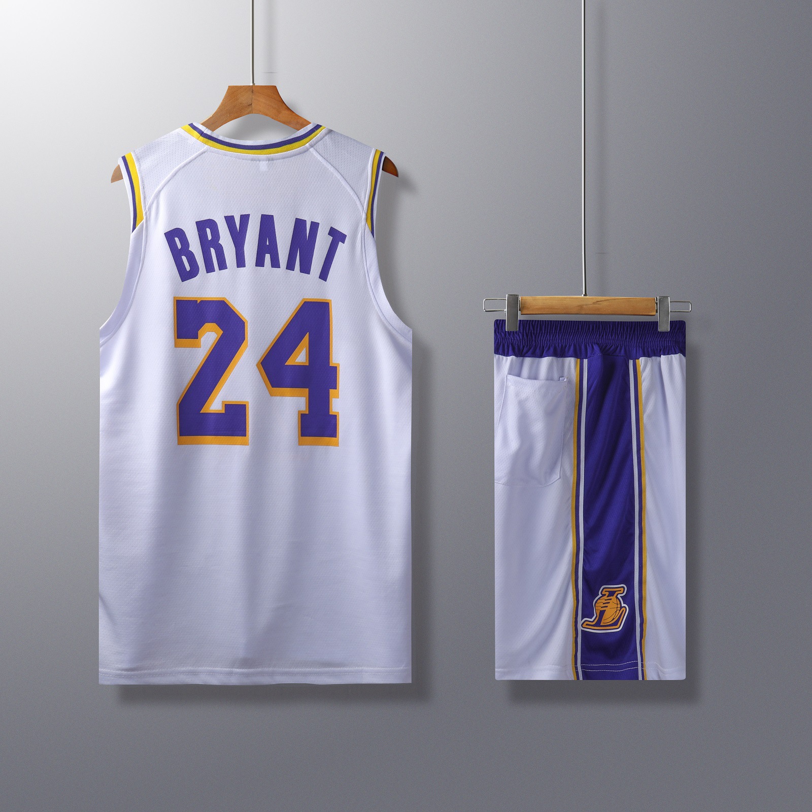 湖人队科比24号8号纪念球衣黑曼巴球衣定制篮球服套装比赛训练服