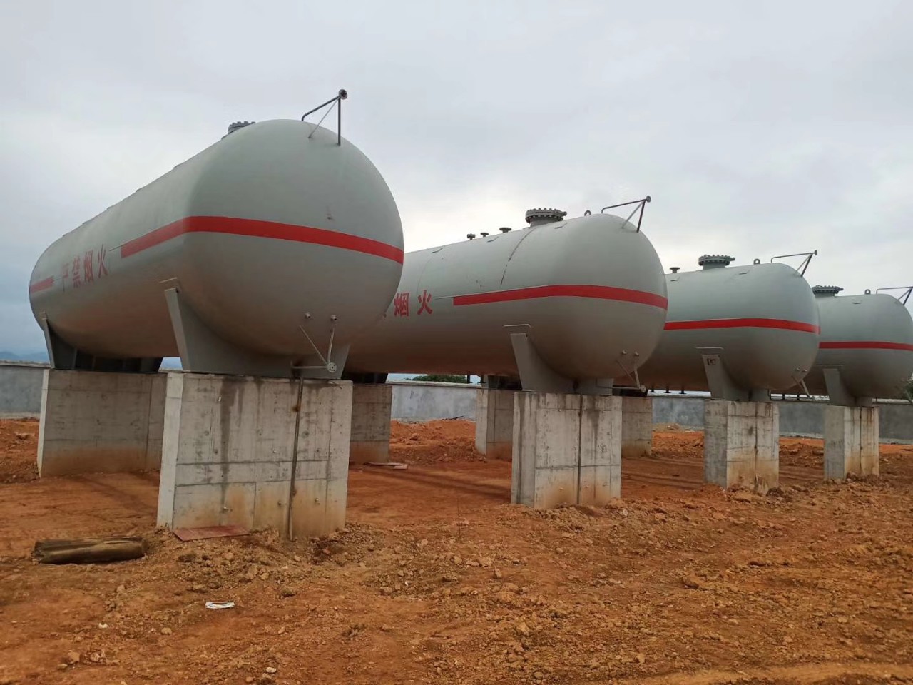 菏泽花王液化石油气储罐,液化气地埋储罐,丙烷储罐
