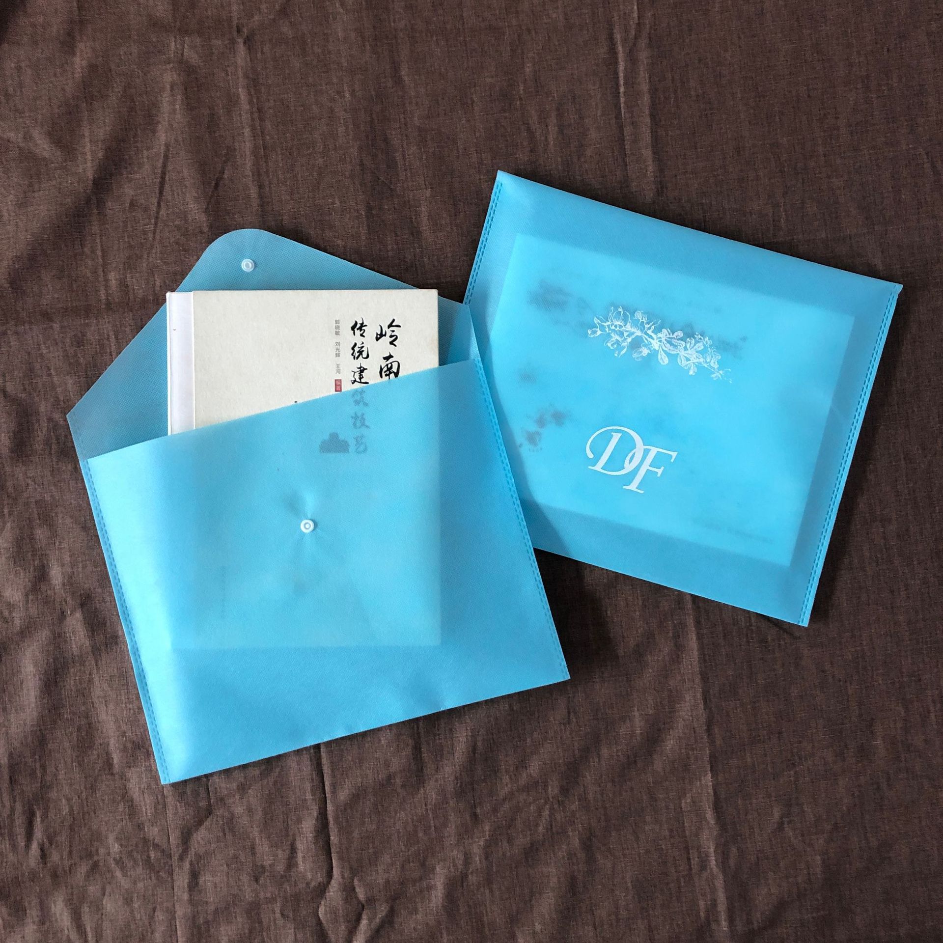 信封式无纺布袋环保防潮袋可创意简约包装袋原创潮牌欧美风