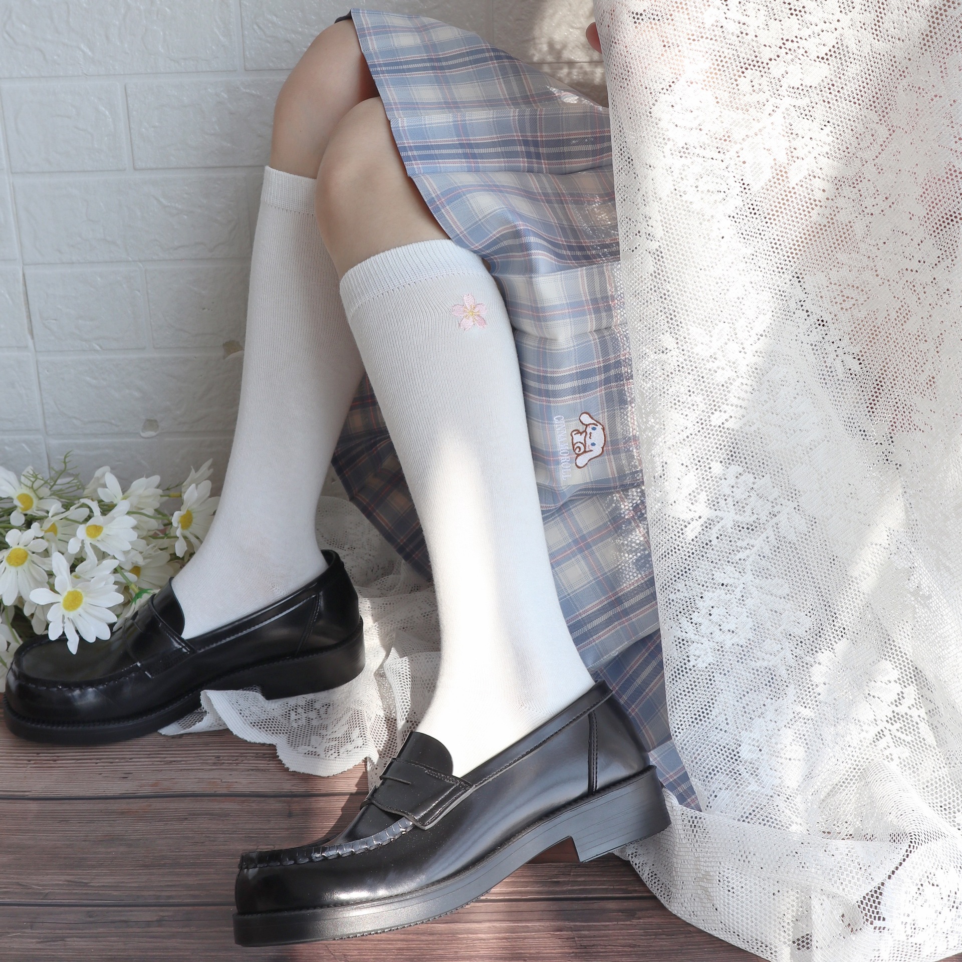 日系jk袜子花朵刺绣中筒袜学生制服百搭小腿袜学院风棉质半截袜女