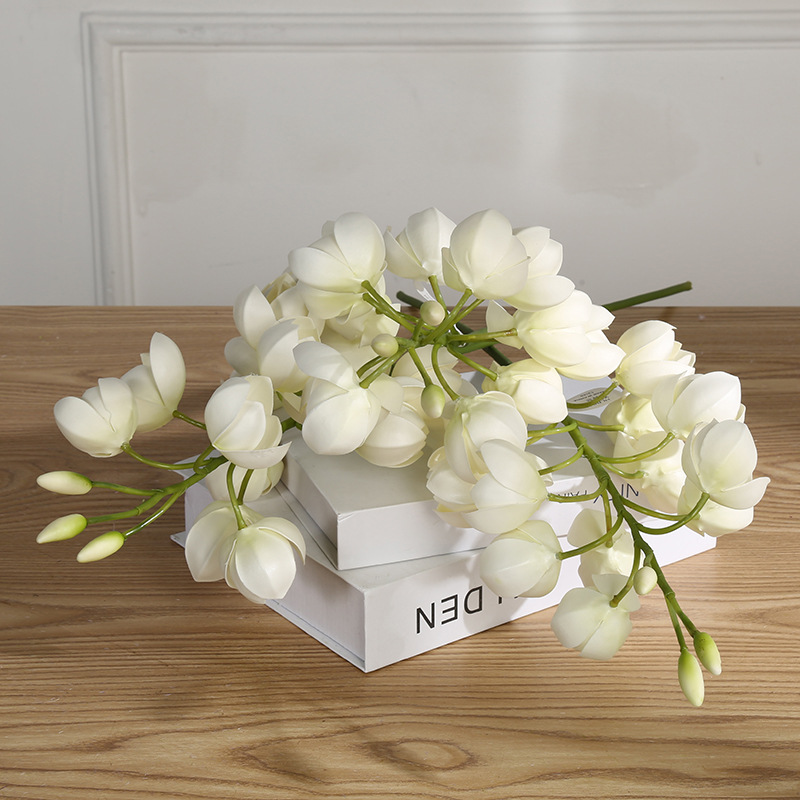 新款铃兰花仿真花手感插花花艺现代简约北欧客厅清新假花花束摆件