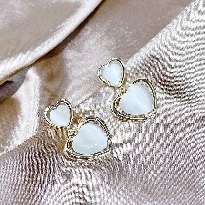 925 Silver Needle Opal Love Heart Stud Earrings Korean Artsy Girly Earrings Small Peach Heart Earrings Female Accessories Women