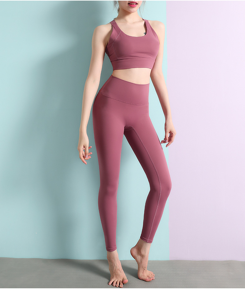 新款无尴尬线瑜伽裤女高腰提臀裸感瑜伽裤外穿蜜桃跑步运动紧身裤