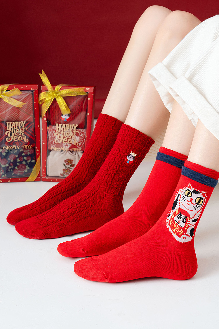 红袜子女女本命年牛年秋冬棉质属牛鸿运大红色春节结婚喜庆中筒袜