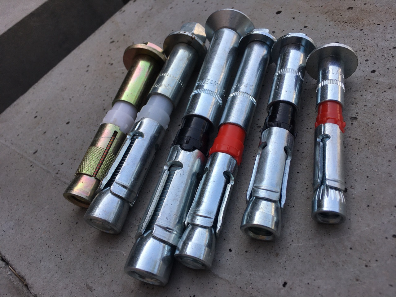 供应力王系列机械重荷载锚栓图