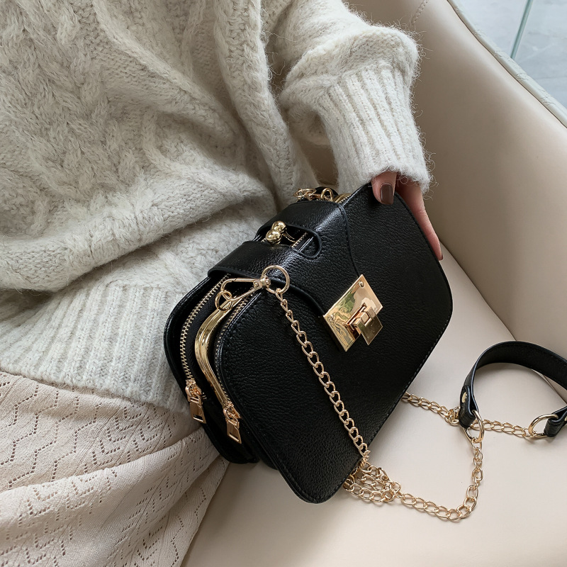 2022 New Women's Korean Style Crossbody Fashion Women's Bag Shoulder Bag Messenger Bag Cell Phone Small Bag Chain Small Square Bag