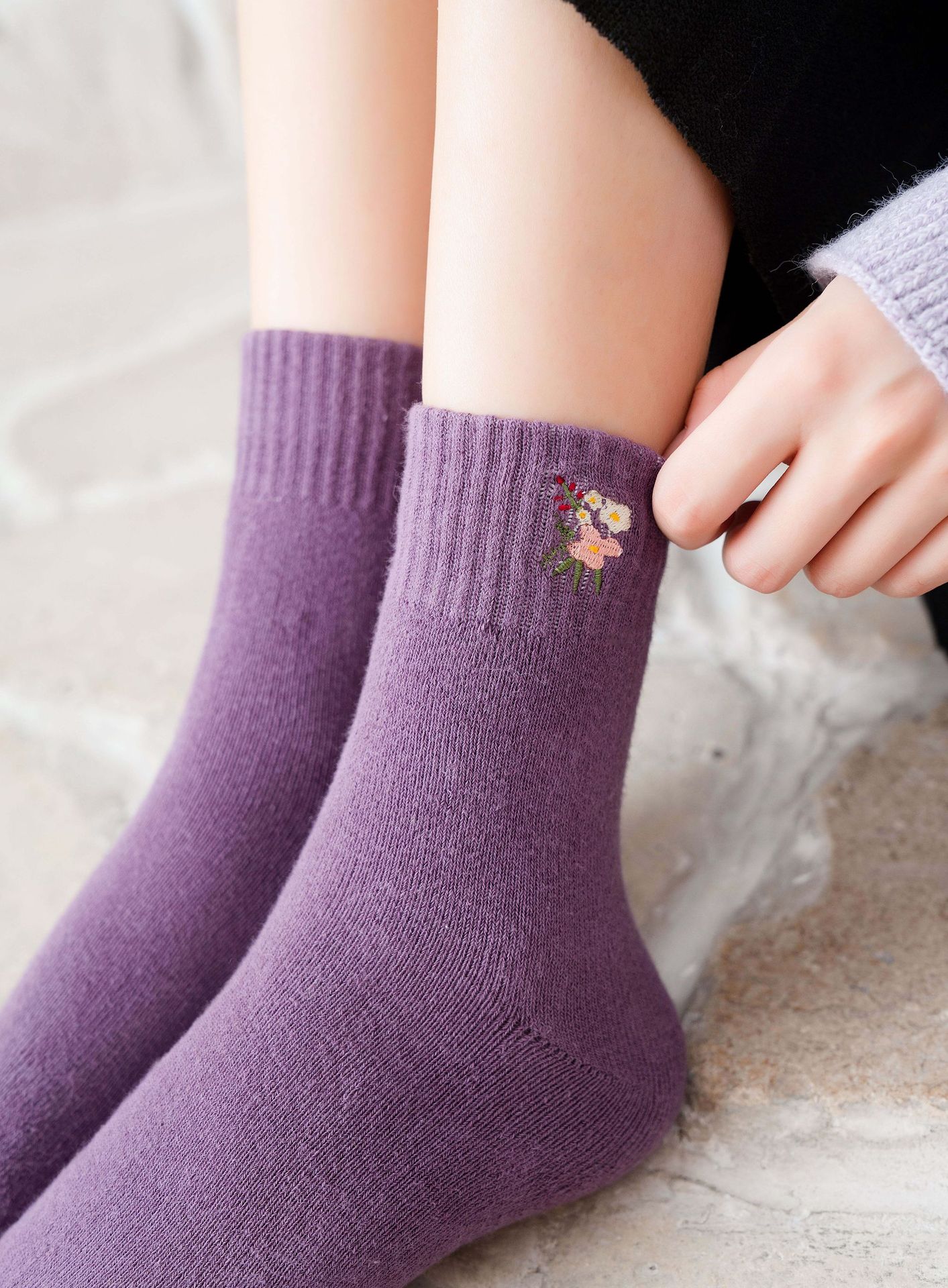 紫色千鸟格袜子女中筒袜秋冬棉质加厚毛圈袜日系可爱香芋紫长筒袜