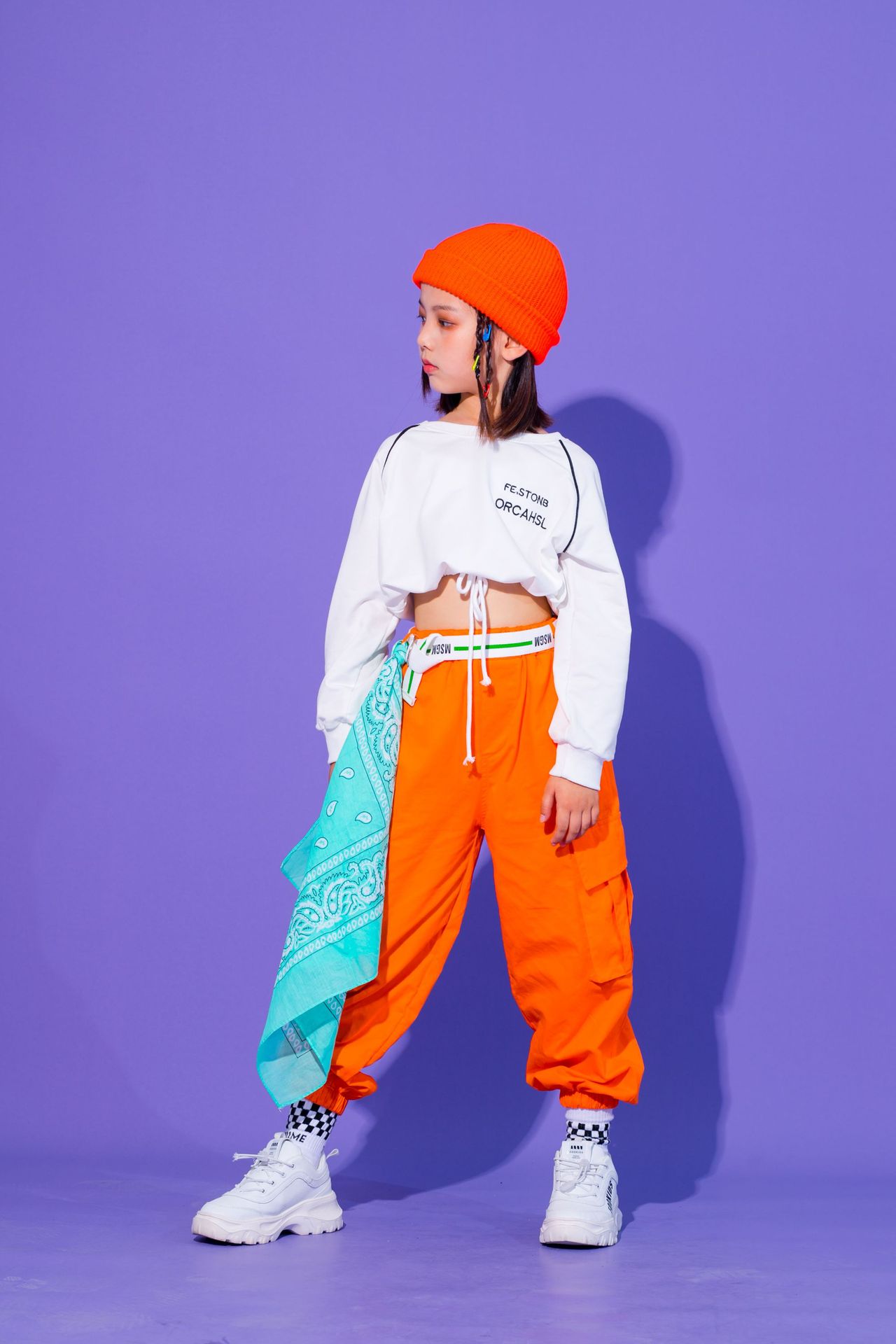 儿童爵士演出服女孩露肚脐元旦hiphop嘻哈表演衣服女童街舞套装潮