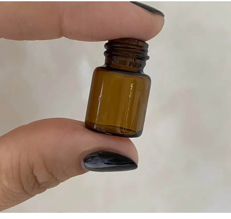 厂家直供1ml 精油瓶迷你精油瓶茶色1毫升精油瓶香水瓶 西林 药瓶