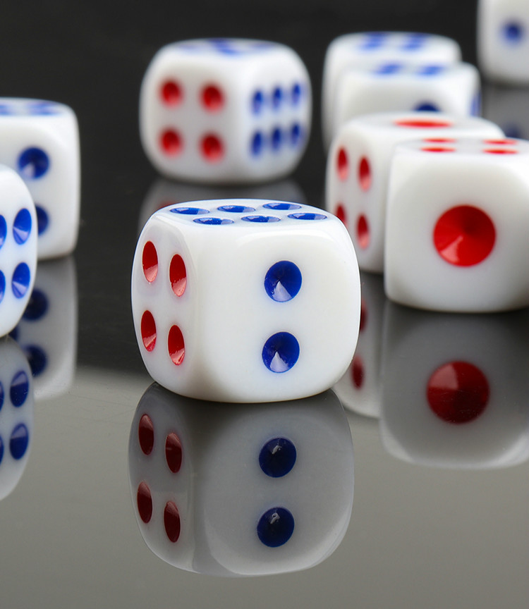 麻将骰子 一对 大号摇色子筛子筛粒塞子亚克力ktv酒吧家用娱乐