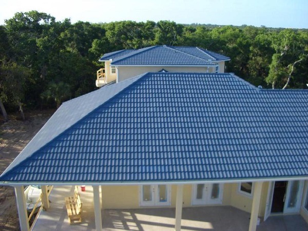 别墅屋面瓦彩石金属瓦轻钢别墅瓦木屋瓦新国标