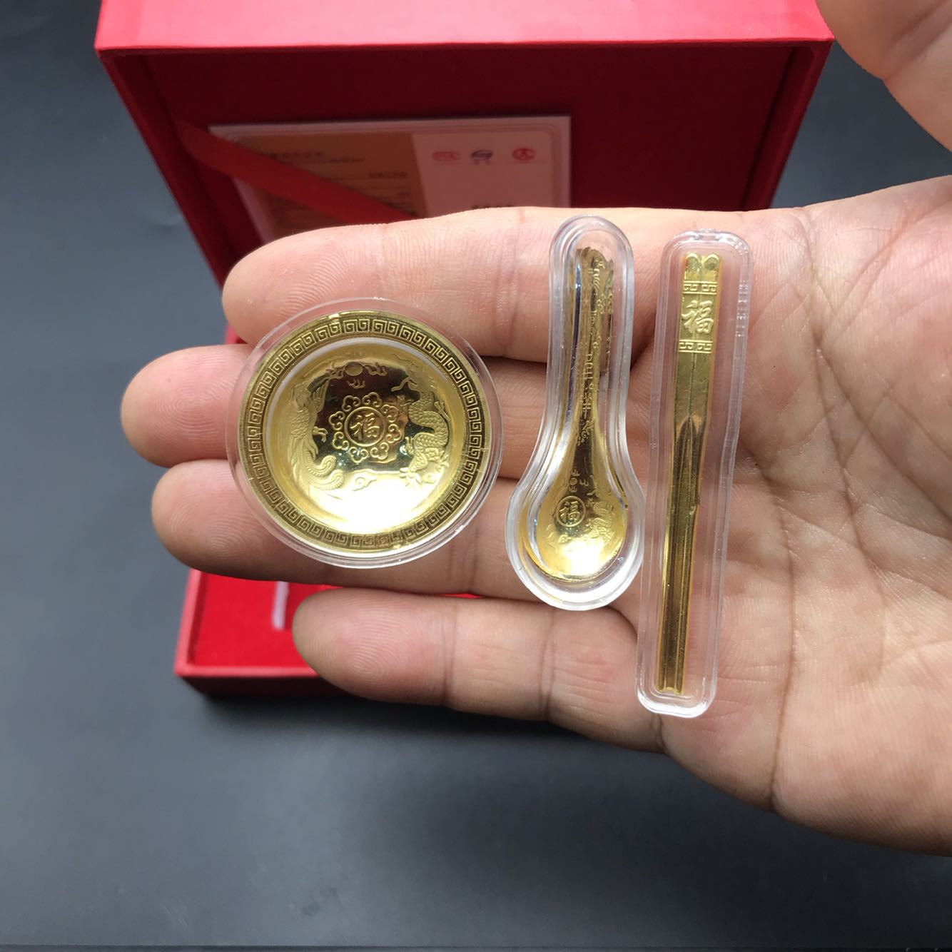 足金999满月金饰猪年纯金金碗家中三宝摆件1克黄金碗筷勺套装送礼
