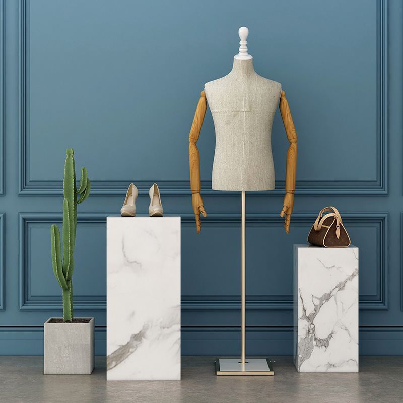 服装店展示桌模特展示台直播地台中岛流水台中间摆放高低橱窗展台