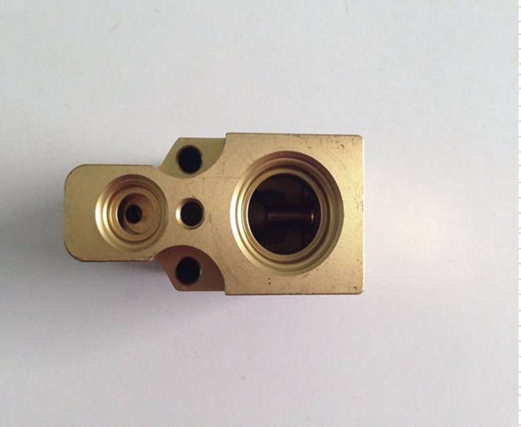 适用于大众捷达王宝来帕萨特高尔夫汽车空调汽车空调配件膨胀阀