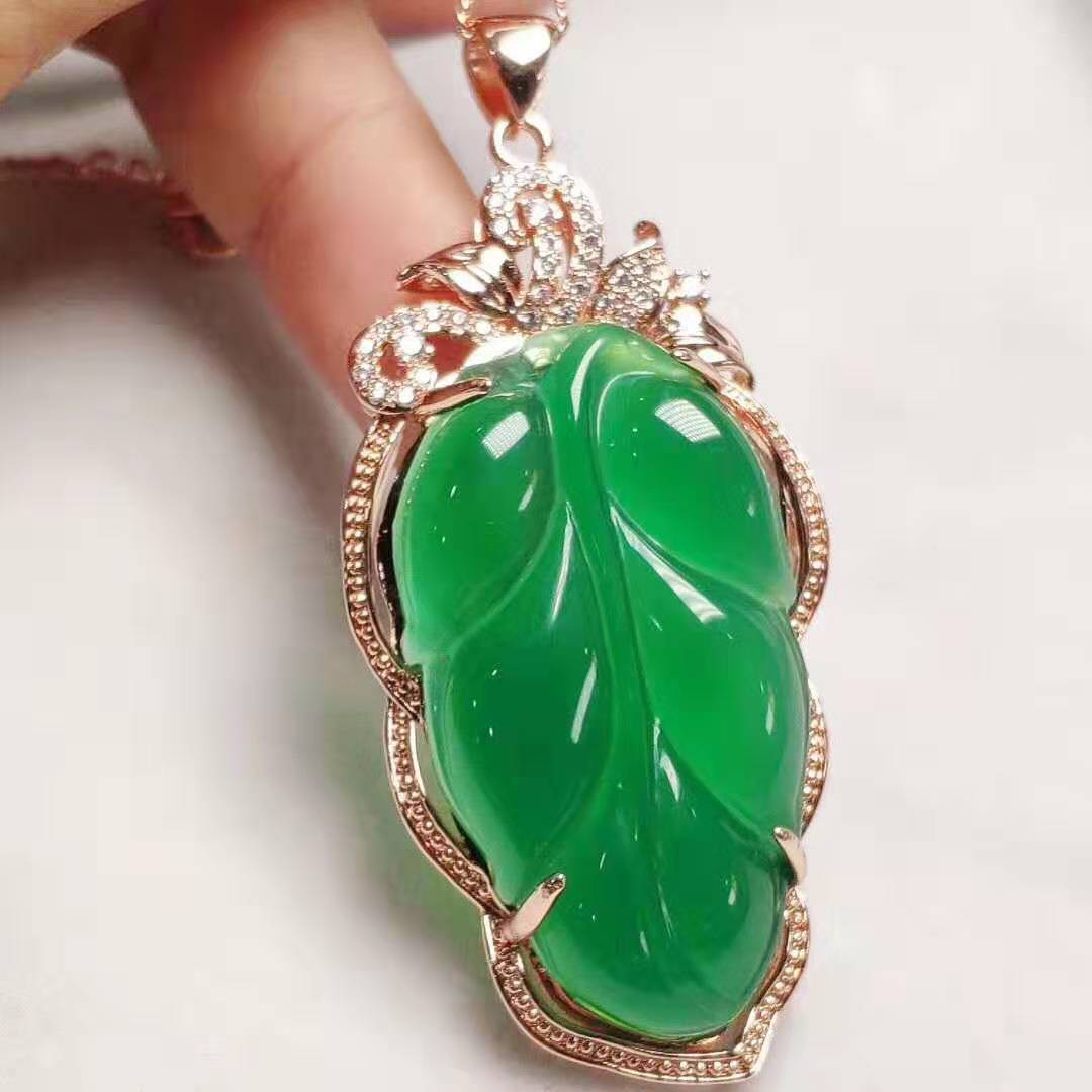 批发冰种绿色玉髓玛瑙树叶s925银镶嵌吊坠金枝玉叶锁骨链玉石挂件