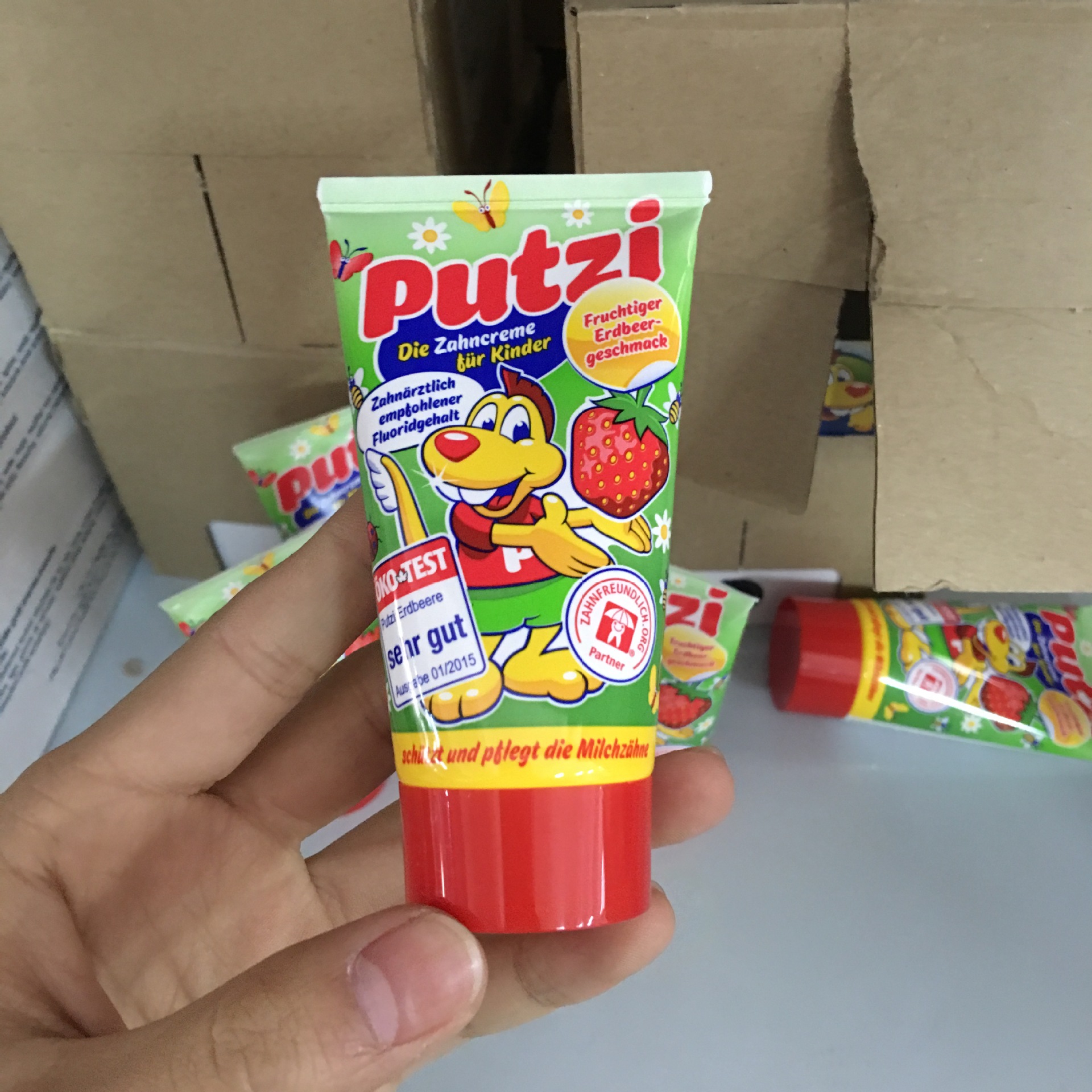 10德国putzi普奇儿童牙膏1-6岁宝宝防蛀固齿可吞咽草莓味50ml