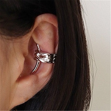 韩国气质小众金属打结耳夹女个性无耳洞戴耳环单只设计感嘻哈耳扣