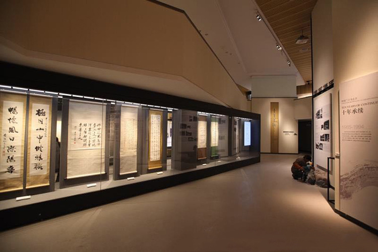 agc减反射夹胶玻璃 低反射博物馆玻璃 进口珠宝展柜陈列专用玻璃