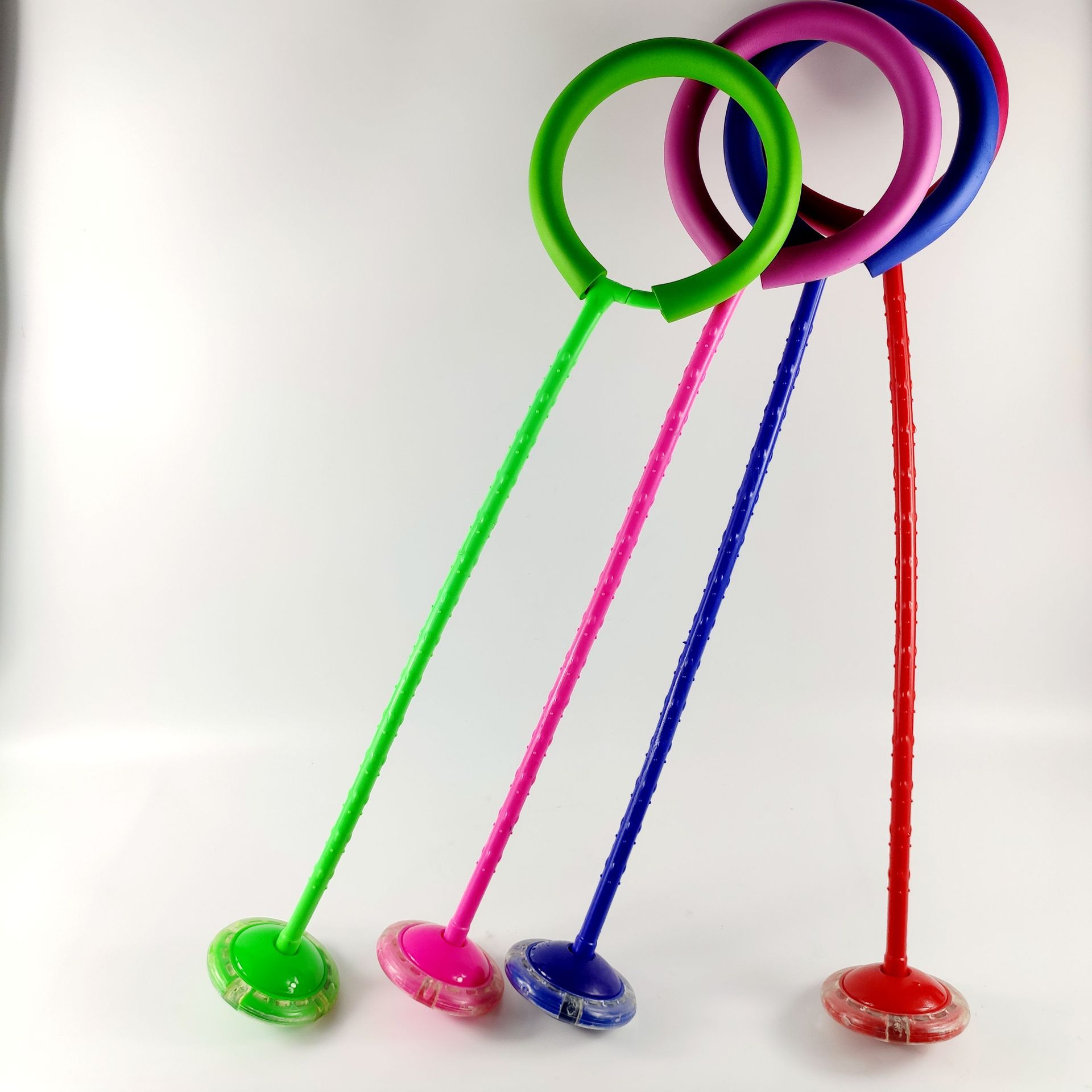 批发闪光跳跳球 闪光跳 儿童玩具蹦蹦球 旋转跳环 五元店货源