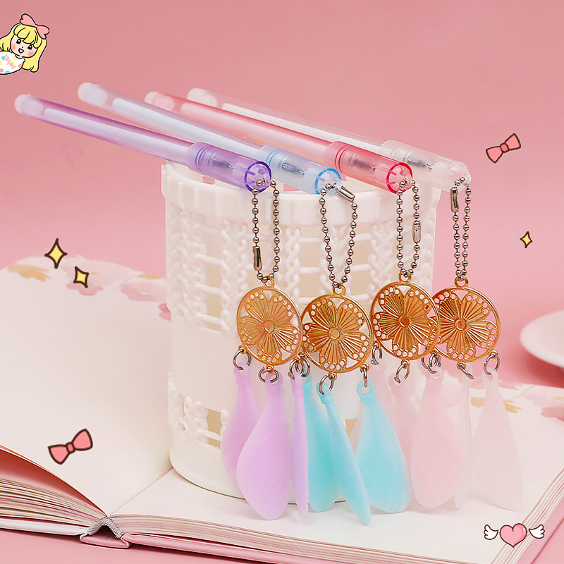 可爱羽毛吊坠中性笔学生考试办公学习签字笔网红挂件黑色水笔0.38