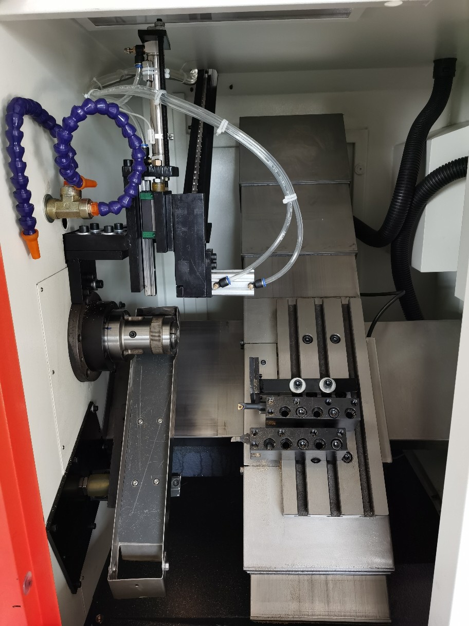 数控仪表数控车床全自动床