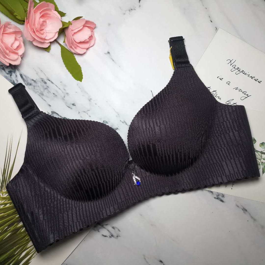 低价无钢圈少女文胸 无痕纯色聚拢内衣 网络活动货源厂家批发现货