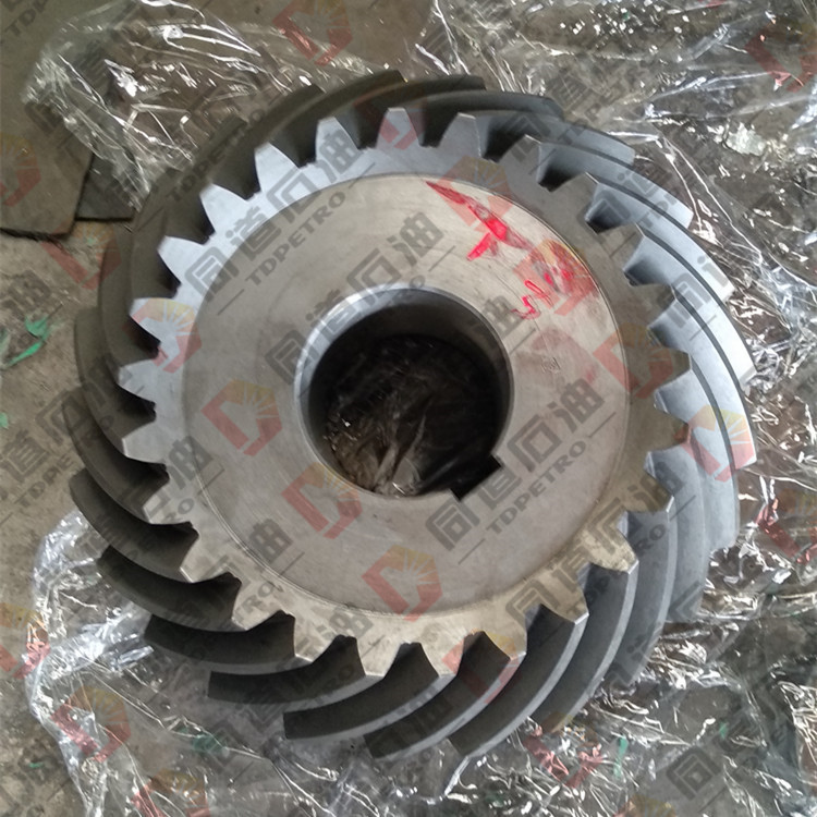 供应四机zj30钻机和xj750修井机角传动箱总成小齿轮p3200017aa