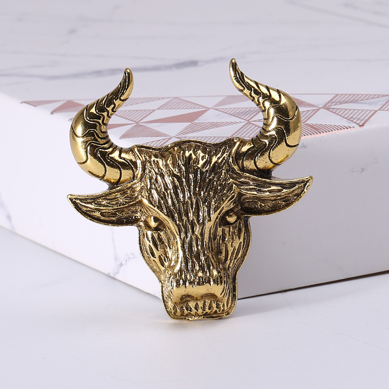 欧美复古牛头造型胸针 合金创意生肖牛胸花 吊坠两用大气服装配饰