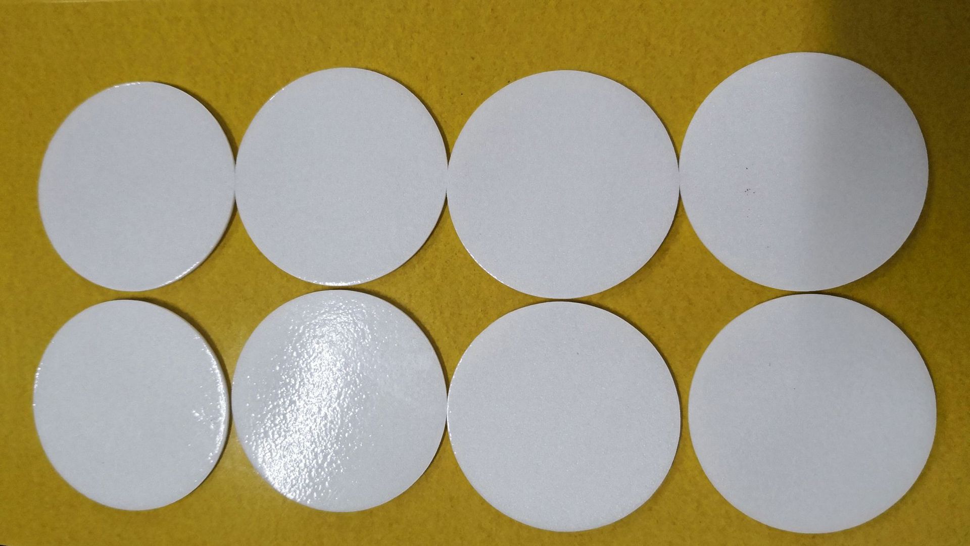 定制pe发泡垫片塑料化妆品玻璃瓶盖密封垫片pe单双面覆膜瓶盖垫片
