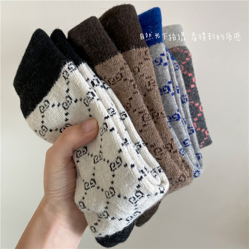 English Wool Extra Thick Long Tube Autumn and Winter Wild European and American College Japanese Style Women's Socks Warm Bunching Socks Wholesale