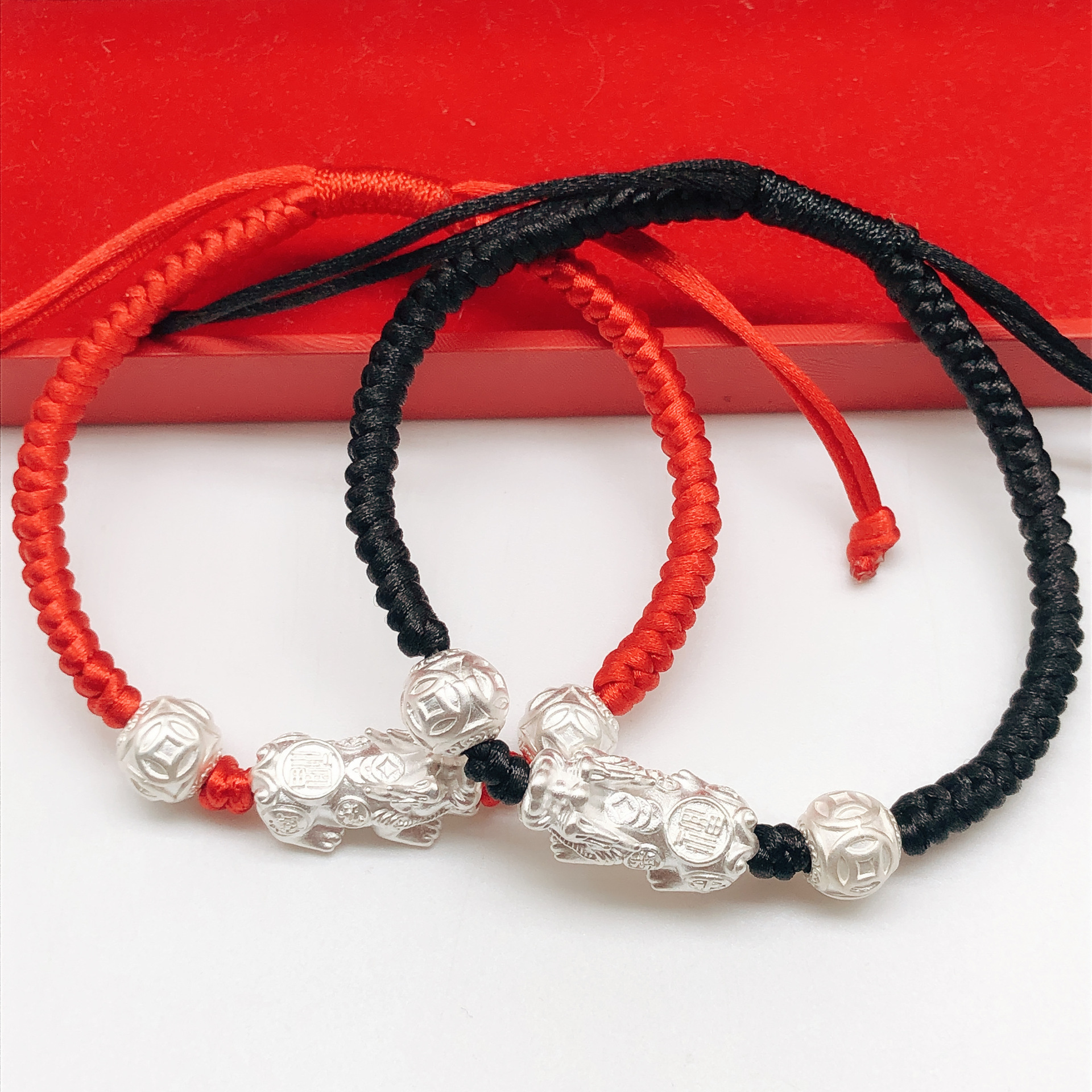 ②本店银饰终身保修清洗!如需要请寄回本店.