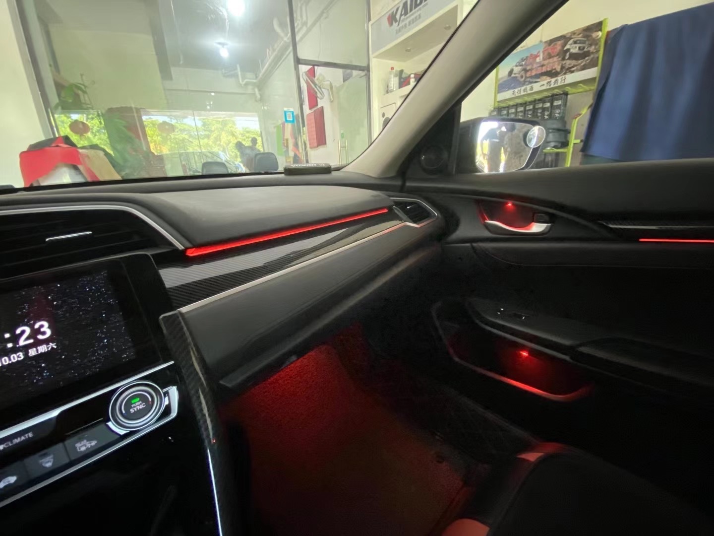 适用于思域64色氛围灯2016至2022款改装升级七彩氛围灯22灯免穿线