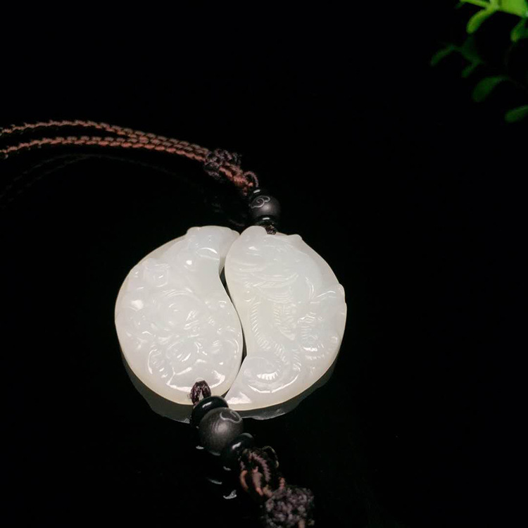 和田玉吊坠情侣款一对白玉龙凤玉佩项链男女玉石定情信物玉坠