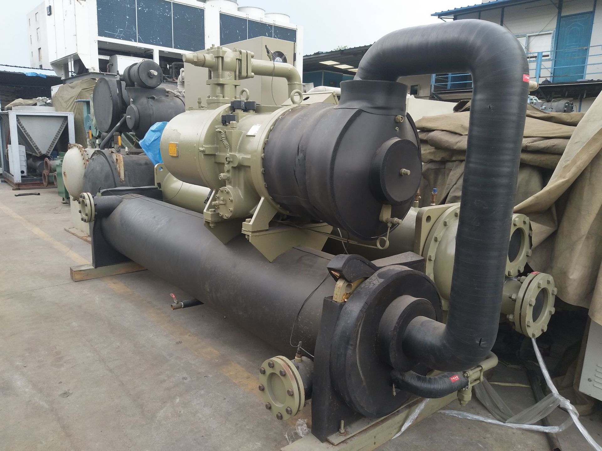 【特价优惠】国祥螺杆机冷水机中央空调冰机型号:kcw1180a