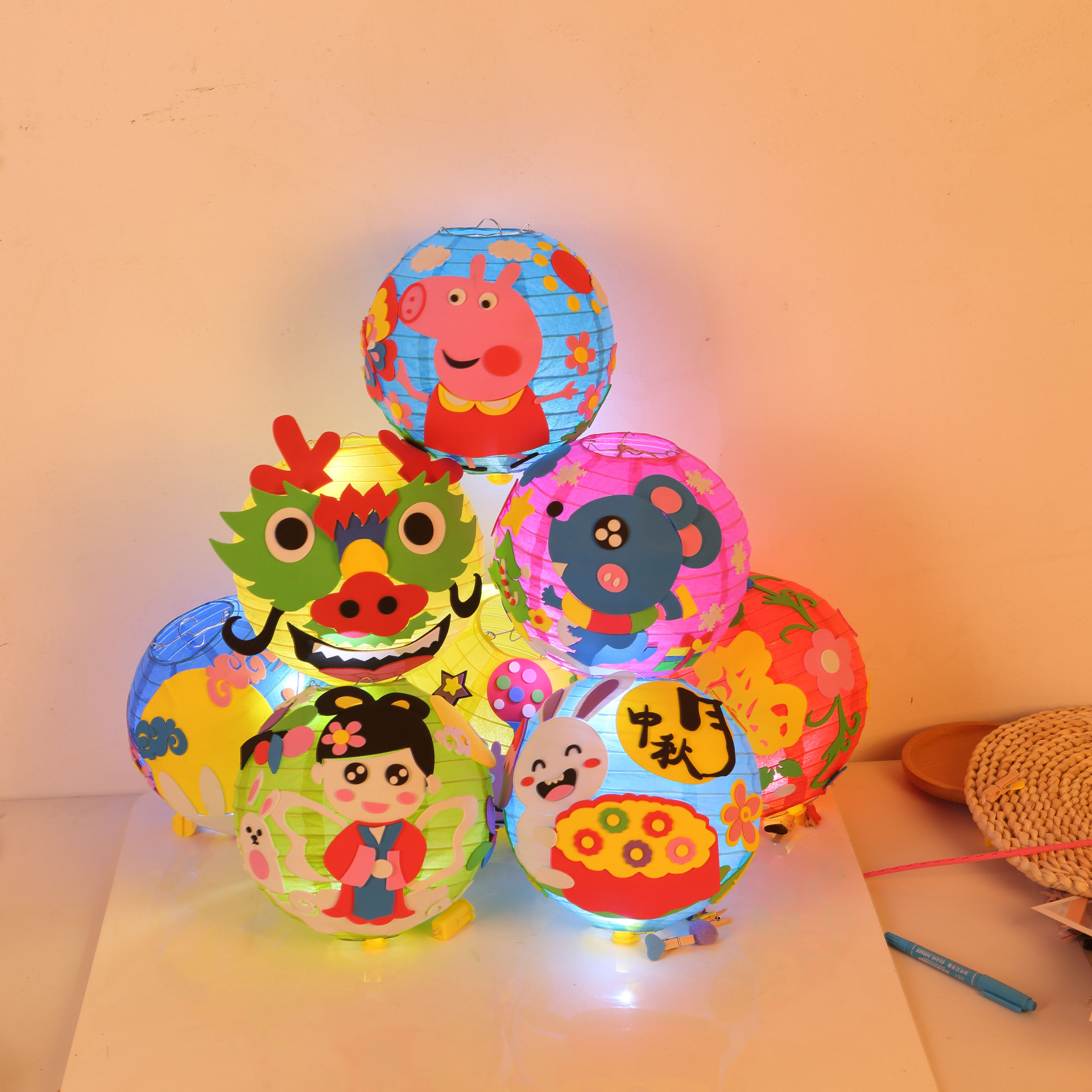 中秋节卡通纸灯笼手工diy材料包幼儿园益智粘贴玩具立体粘贴画