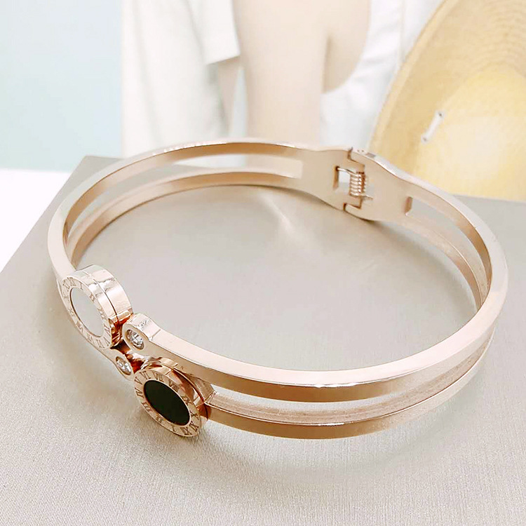 跨境热卖黑白贝罗马数字手镯经典百搭优雅玫瑰金手环现货工厂批发